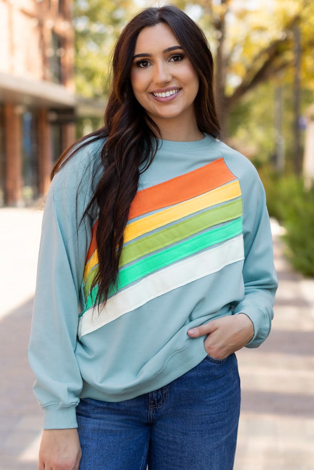 Vibrant colorblock sweatshirt - Love Salve